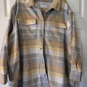 Old Navy Women's Utility Jacket - Gray, Yellow, and White Plaid